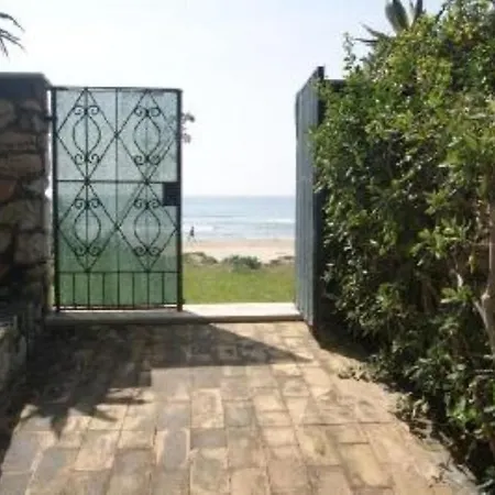 Luisa Oda ve Kahvaltı Sperlonga