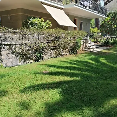 Luisa Oda ve Kahvaltı Sperlonga