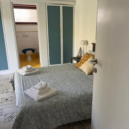 Luisa Oda ve Kahvaltı Sperlonga