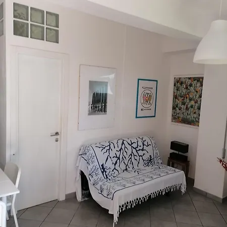 Oda ve Kahvaltı Luisa Sperlonga
