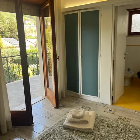 Luisa Oda ve Kahvaltı 4*