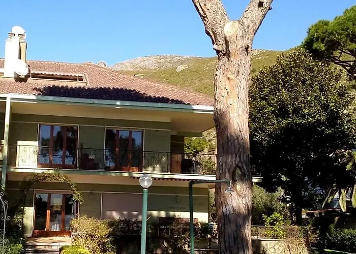 住宿加早餐酒店 Luisa 斯佩隆加