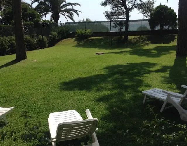 Luisa 住宿加早餐酒店 4*